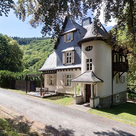 Haus Rheinberg Gaestehaus Apartment Lorch am Rhein Exterior photo